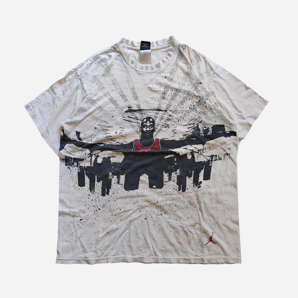 Vintage Jordan Michael Jordan Jesus Tee with graphic of a basketball player with